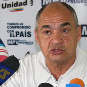 Según #GuachimánElectoral MUD completó su maqueta con Henry Rosales en Aragua