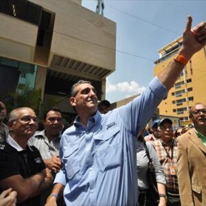 MUD va con Enzo Scarano como candidato a la gobernación en Carabobo