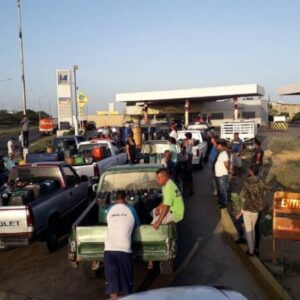 Falcón: Pescadores artesanales de Carirubana y Los Taques en protesta por gasolina