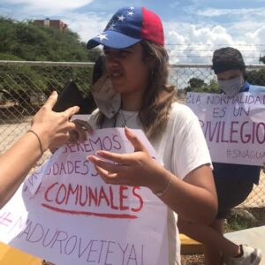 Zulia:Universitarios toman las calles para protestar y demandar la regularización del servicio eléctrico y agua potable