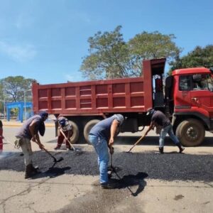 Zulia: Feria del asfalto avanza en el municipio Lagunillas