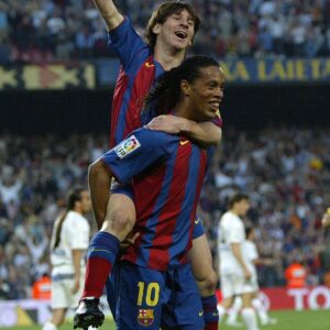 La reacción de Messi cuando vio a Ronaldinho
