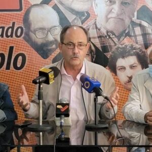 MAS condenó muerte de Baduel y lamentó suspensión del diálogo en México