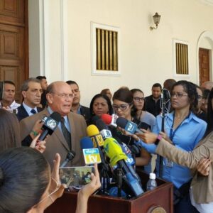 Diputados Fracción 16-J de la AN firman comunicado conjunto contra el 21N: Dicen que «No participar es una acción política de legítima defensa»