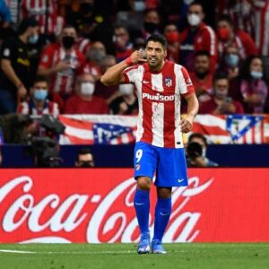 Suárez: «Lo del teléfono era para la gente que sabe que tengo el mismo número»