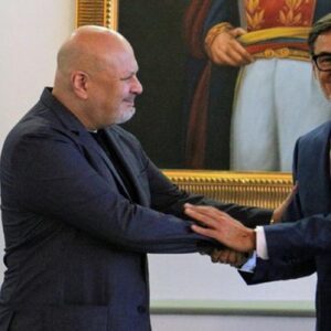 Recibido por el Gobierno de Maduro: Llegó el Fiscal de la CPI, Karim Khan