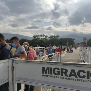 Requisitos si va o viene de Colombia