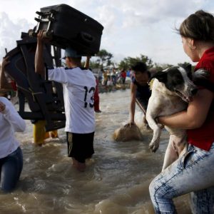 La columna de Oppenheimer: El éxodo de Venezuela se disparará