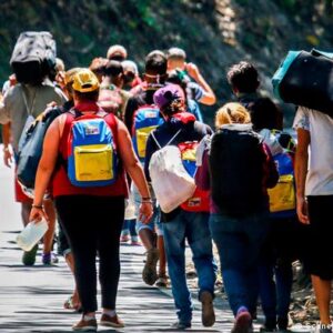 Banco Mundial aprobó 500 millones de dólares para apoyar a migrantes venezolanos en Colombia
