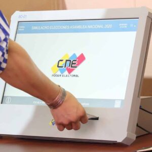 Denunciaron irregularidades en la instalación de mesas electorales en el país