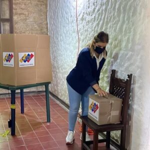 Desde la Casa de Todos, Baruta Griselda Reyes tras ejercer el derecho al voto: «La ciudadanía es vital para recuperar la democracia»
