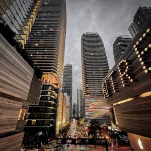 Reporta El Nuevo Herald: Poderosa alianza entre comerciantes venezolanos y estadounidenses podría ampliar negocios