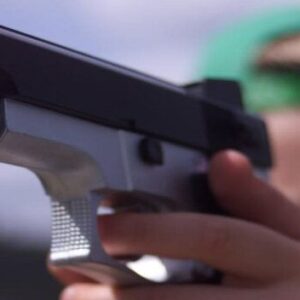 Tragedia en la COL: Niño mata a su vecino con una pistola mientras se grababan jugando