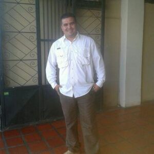 Protestas en El Helicoide: directores de Ramo Verde y El Helicoide imponen modalidad de cobro en DÓLARES a familiares en las visitas