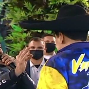 Al mejor estilo de un dictadorzuelo Nicolás recibe un mariachi regalado por «Cilita», encabezado por Pablo Montero