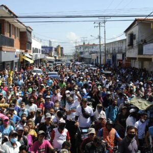 Inalcanzable: No podrán superar a Julián Terán en su caminata por la Alcaldía de Guanare