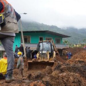 Colombia: Sube a 12 el número de muertos, entre ellos, mujeres venezolanas, por alud en Nariño