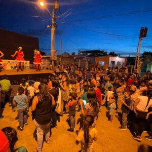 Zulia: Regalo de navidad de la familia Manjarrez en Maracaibo
