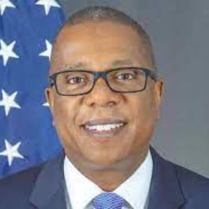 El Salvador:»Investigación del Departamento de Justicia revela negociaciones ocultas entre oficiales del gobierno y la organización criminal MS-13″