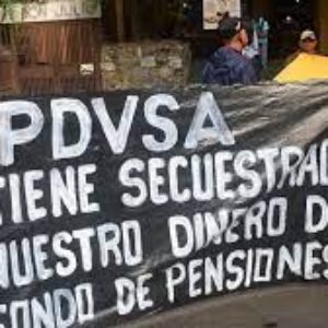 Pensionados de Pdvsa protestaron con el propósito de exigir salarios dignos