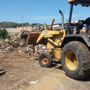 Gobernación del Zulia ejecuta labores de mantenimiento ambiental en el Hospital General del Sur