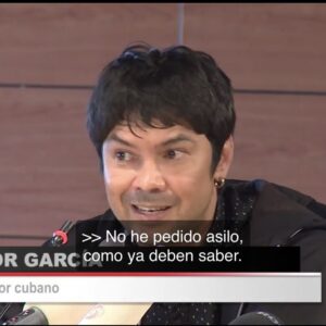 Ataques de grupos comunistas: Tensión en evento en España al que asistieron Yunior García y Leopoldo López