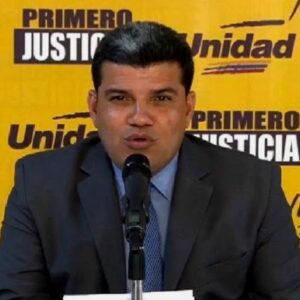 ¿Luis Parra quiere volver?: Ofrece la plataforma de su partido a Sergio Garrido en Barinas