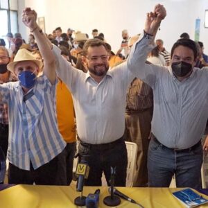 Se fusionan Lápiz y Frutos Ecarri defiende el emprendimiento desde Barinas: No le cierren las puertas con la Ley de Registros y Notarias