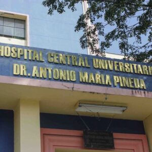 Hecho en Revolución Chavista «mesma»: Camiones también son «ambulancia» en Hospital Central de Barquisimeto