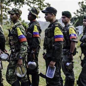 Escuche como extorsiona las FARC a comerciantes en frontera Colombo-Venezuela del Arauquita «Los guerrilleros son la policía en Arauca» Escuche AUDIO