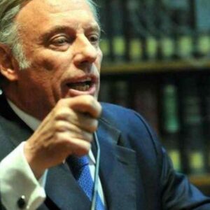 Constitucionalistas advierten cómo la corrupción está socavando la democracia en América Latina