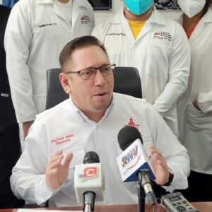 Zulia: Denuncian Gobernador Manuel Rosales por despedir a más de 2 mil trabajadores de la salud en plena pandemia