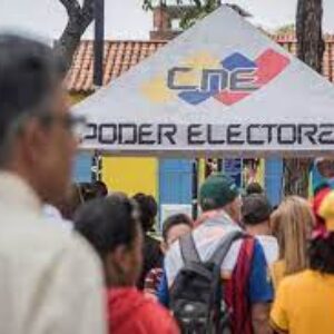 Barinas: Inician jornada electoral lleno de contratiempos por la corona de la gobernación