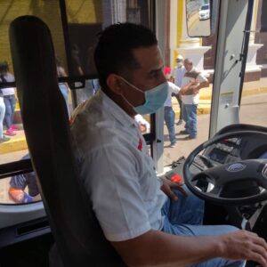 Zulia: Alcalde Jorge Nava hizo entrega de unidades de transporte público al pueblo mirandino