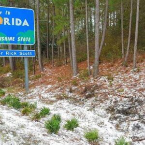 Aunque usted no lo crea, está nevando en el Estado de La Florida EEUU