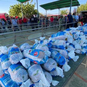 Soluciones: Gobierno Bolivariano continua llevando alimentos al pueblo Zuliano.