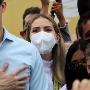 Afirma esposa de Guaidó Fabiana Rosales que continuarán movilizados hasta lograr el retorno de la democracia a Venezuela