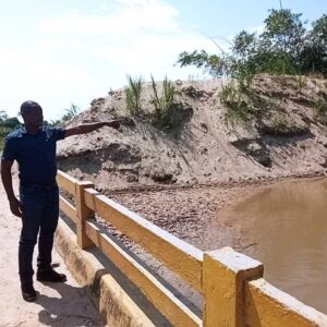 Zulia: «Los pueblos santos del sur del lago están a punto de una catástrofe» Yonnis González, alcalde de Sucre