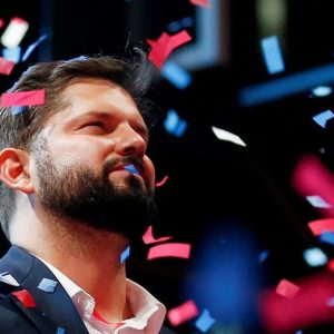 Menos de un mes tiene gobierno de Boric en Chile y ya supera a Piñera y Bachelet en nivel de rechazo