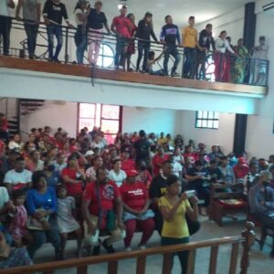Militantes del PSUV en el Municipio Semprún del Zulia, no se «calan un Alcalde impuesto»