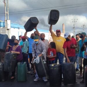 Protestan pescadores de Paraguaná para exigir combustible