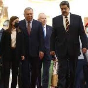 Delegación estadounidense viaja a Caracas para reunirse con líderes del chavismo