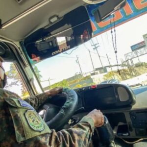 Nayib Bukele, Sin dinero y aislado inicia las confiscaciones