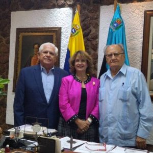 Exgobernadores visitaron al Clez y reafirman su compromiso por el Zulia