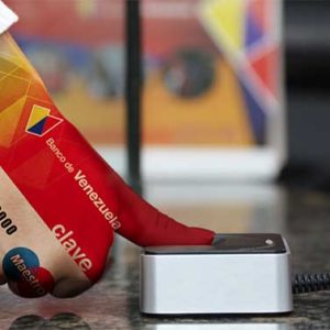 Crisis de gasolina crea negocio: La venta y compra de huellas