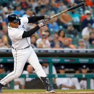 Miguel Cabrera persigue a Hank Aaron y compañía