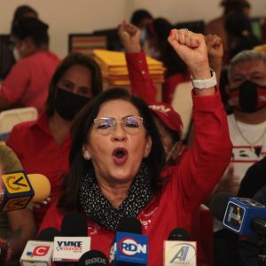 Jacqueline Faria, quiere ser la «mandamas» del PSUV Zuliano, le dicen «La malasangrosa» y otros «La Odiosa» Escuche los audios y opine