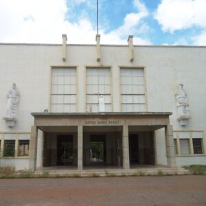 Zulia: En Maracaibo, Liceo Baralt está en ruinas y convertido en cueva de hampones