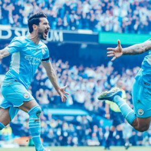 El Manchester City remonta al Aston Villa en cinco minutos y gana la Premier