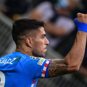 ‘Bomba’ Luis Suárez: El ‘9’, dispuesto a bajarse el sueldo para volver al Barça